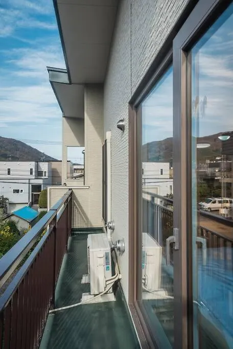 札幌白色戀人巧克力觀光工場旁四房二衛浴包棟別墅！宮之澤地鐵站步行三分鐘 靠近超市 高速wi-Fi וילה